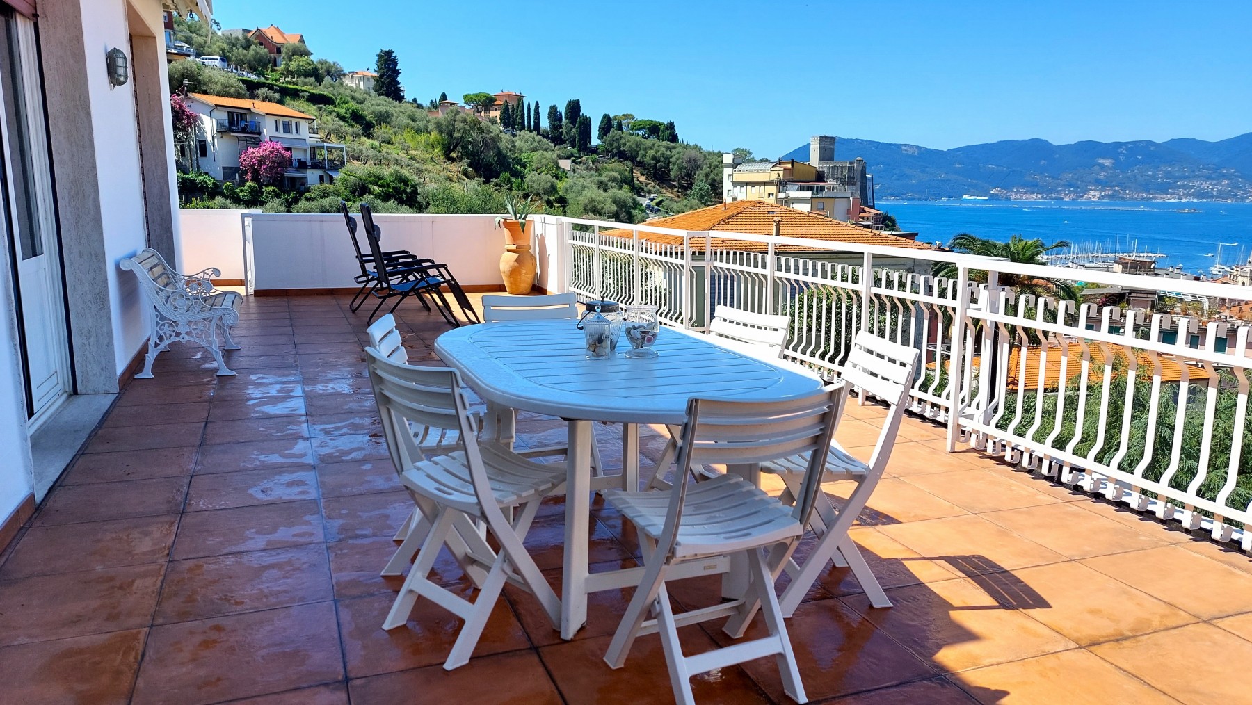 Terrazza attrezzata