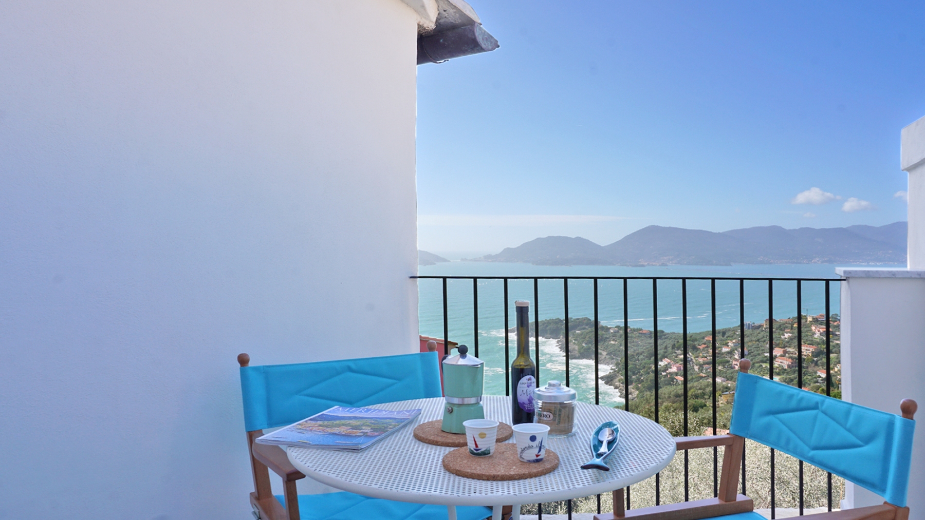 Piccolo-appartamento-ampia-vista-mare